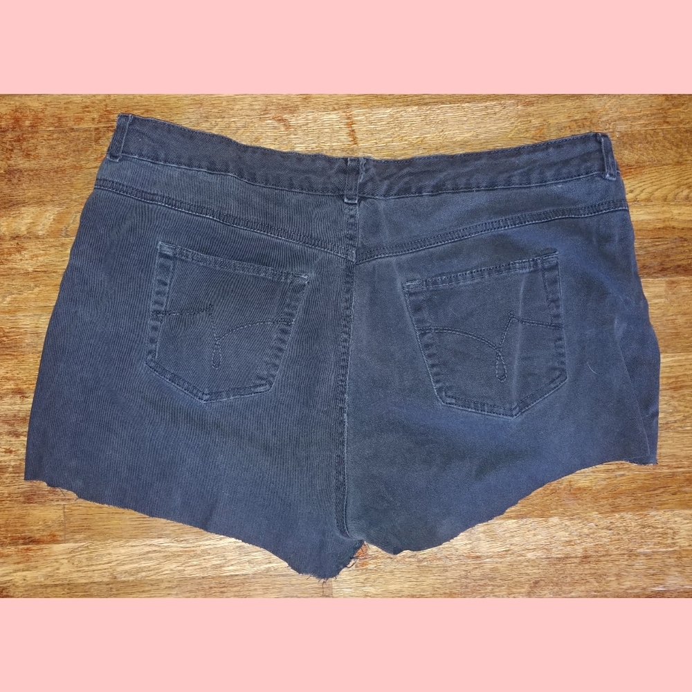 vintage JMS black DIY cutoff mom jean shorts